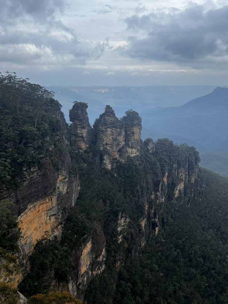 スリーシスターズの正面絶景