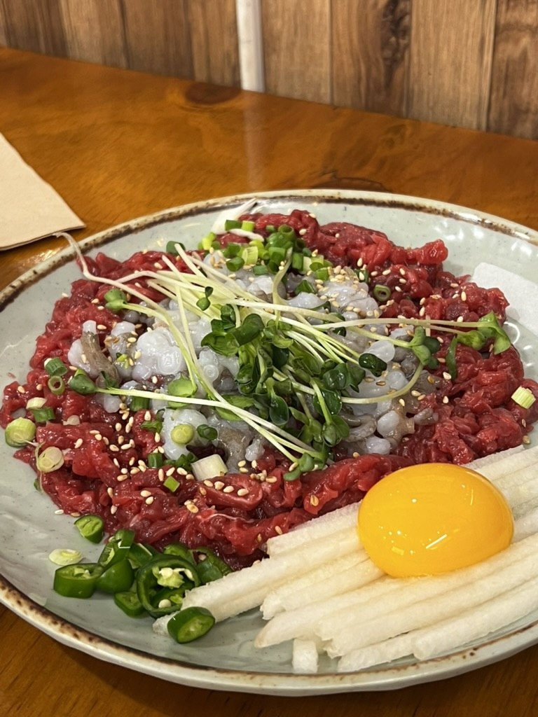 ソウルの専門店のユッケ